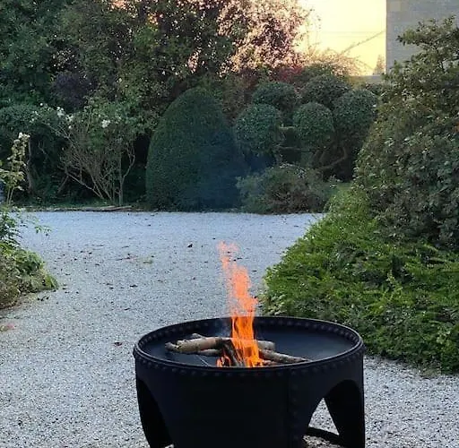 Roulage Ferme 18eme Jardin Parking Normandie Villa Longueville (Calvados)